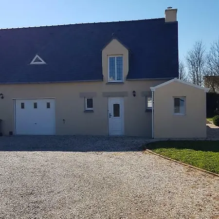 Au Coeur Du Pays Dinannais Holiday home *